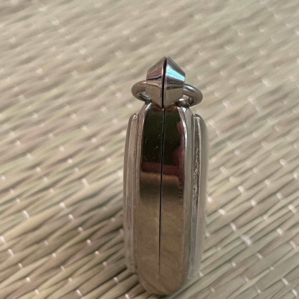 VINTAGE 3-D Double-Sided Buddha Pendant - Unisex - Picture 4 of 4